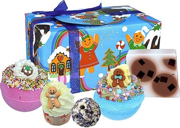 מארז מתנה Bomb Cosmetics Gingerbread Land